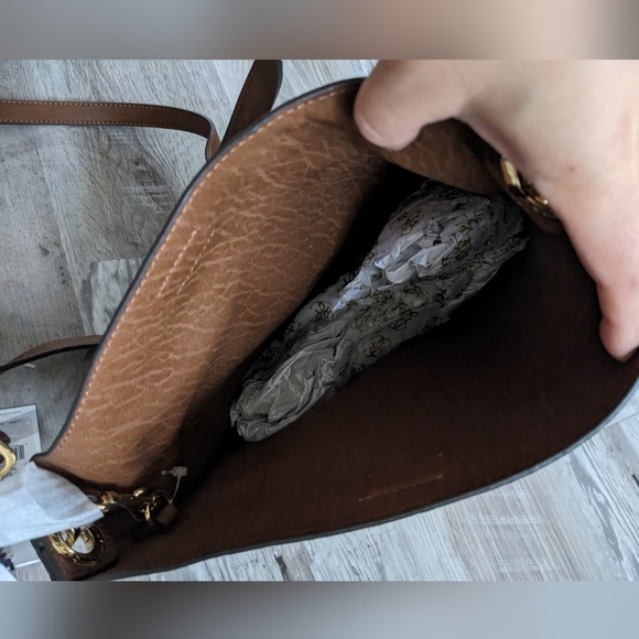 NWT Calvin Klein Tote Shoulder women's handbag crossbody, R-Sonoma H5DEZ4CK lug - Picture 8 of 11